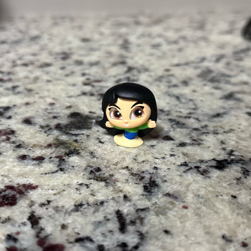 Disney Doorables Mulan Series 9 Figure